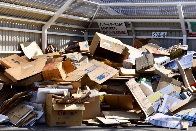 段ボール・資源ゴミ